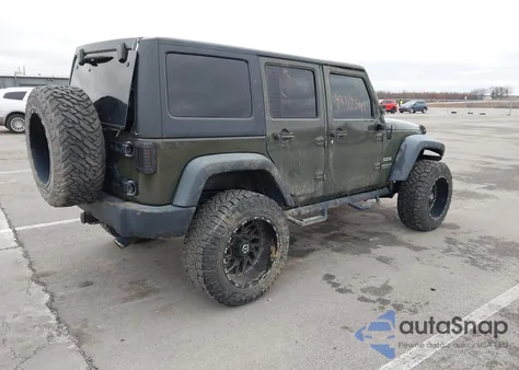 2015 Jeep Wrangler Unlimited Sport z USA, uszkodzony, nr VIN 1C4HJWDG5FL761530